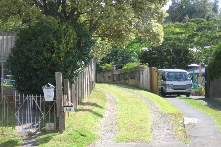 Photo of property in 68 Fairclough Road, Beach Haven, Auckland, 0626