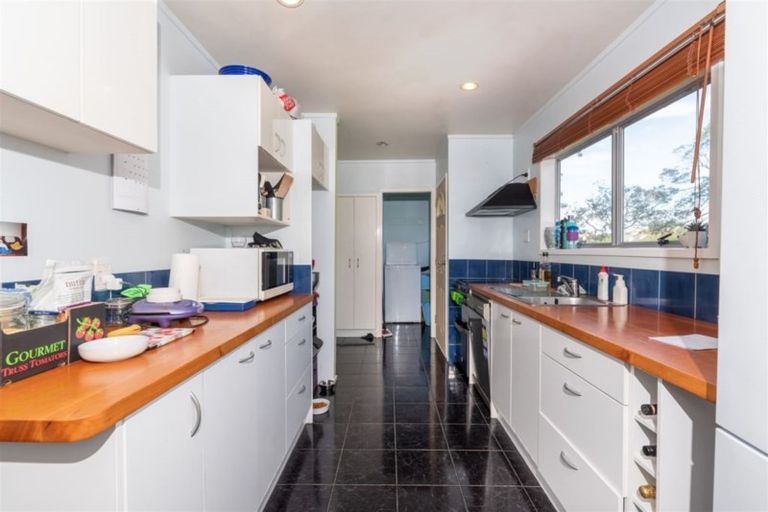 Photo of property in 52 Japonica Drive, Beach Haven, Auckland, 0626