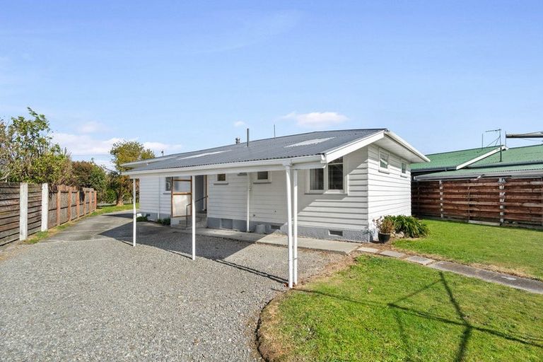 Photo of property in 10 Fergusson Street, Solway, Masterton, 5810