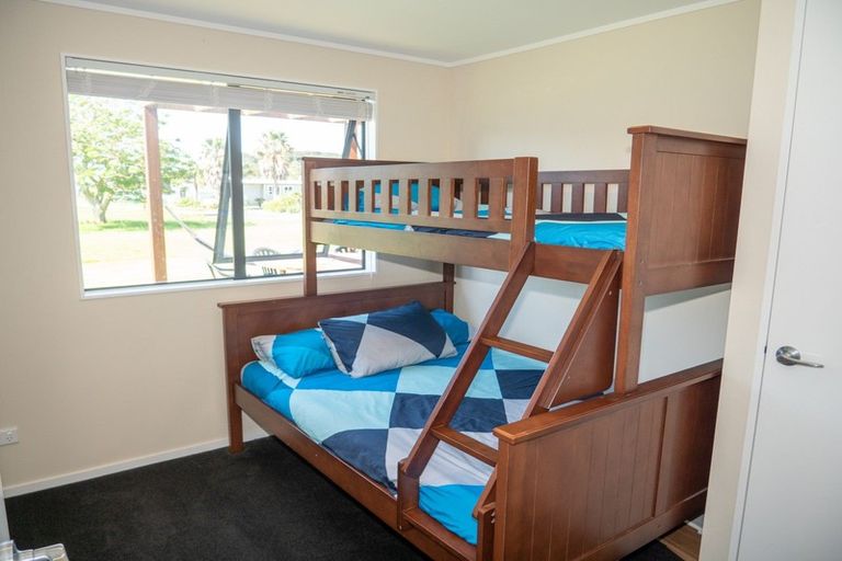 Photo of property in 8 Flame Tree Lane, Taipa, 0420