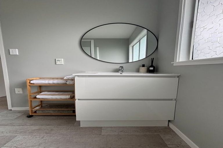 Photo of property in 9 Sillary Street, Hamilton East, Hamilton, 3216