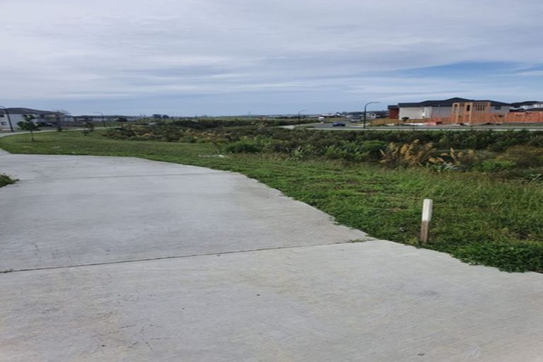 Photo of property in 70 Castlebane Drive, Flat Bush, Auckland, 2019