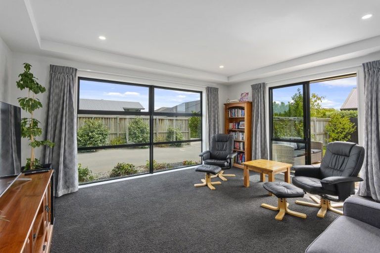 Photo of property in 52 Shadbolt Lane, Rolleston, 7614