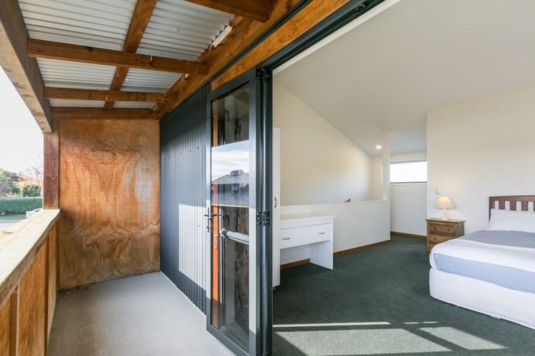 Photo of property in Hastings Gospel Hall, 14/2a Hillsbrook Place, Havelock North, 4130