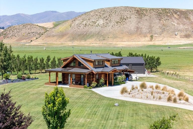 Photo of property in 118 Oliver Road, Bendigo, Cromwell, 9383