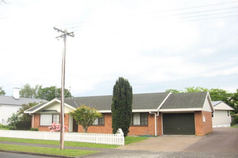 Photo of property in 148a Victoria Street, Cambridge, 3434