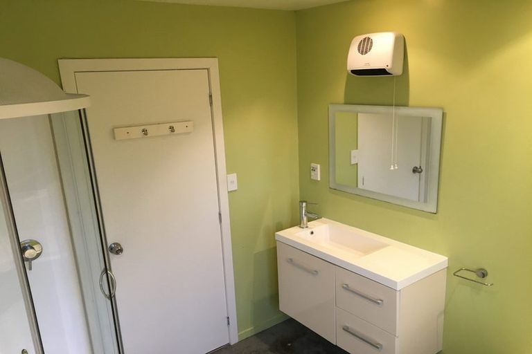 Photo of property in 21 Signal Hill Road, Opoho, Dunedin, 9010