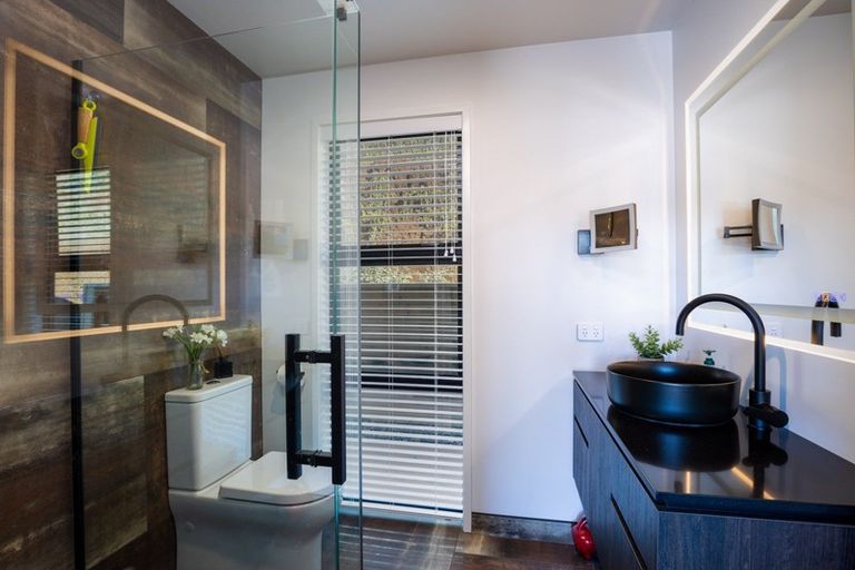 Photo of property in 46 Fernbrook Drive, Hurworth, New Plymouth, 4310