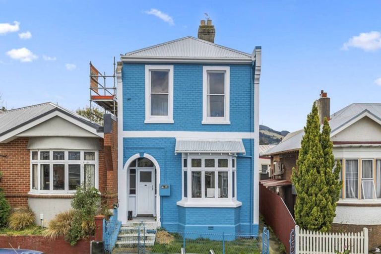 Photo of property in 28 Dundas Street, North Dunedin, Dunedin, 9016
