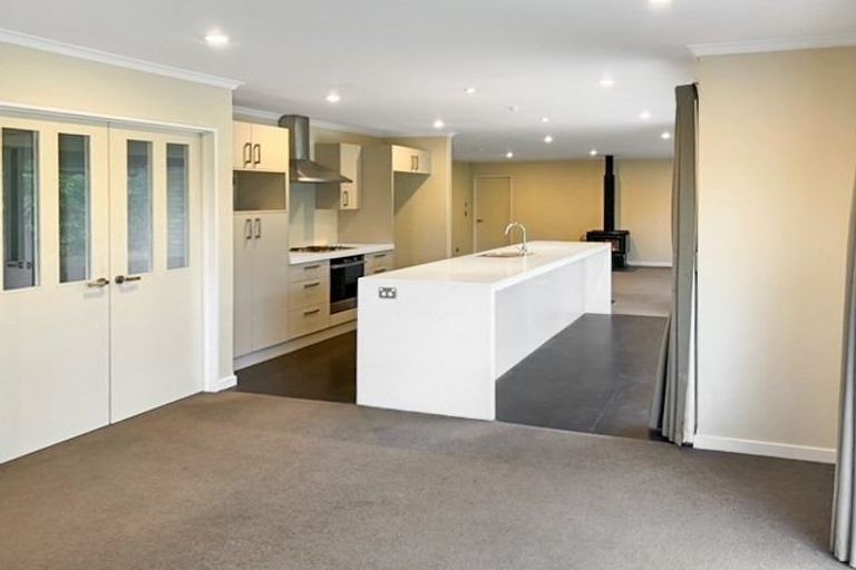 Photo of property in 4 Pemberton Drive, Amberley, 7410