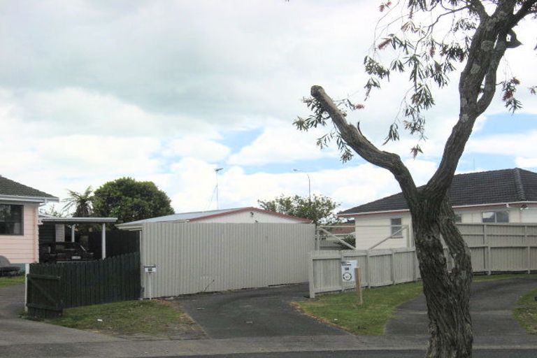 Photo of property in 32 Tamworth Close, Manurewa, Auckland, 2102