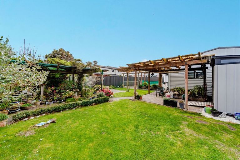 Photo of property in 132 North Shore Road, Eskdale, Napier, 4182