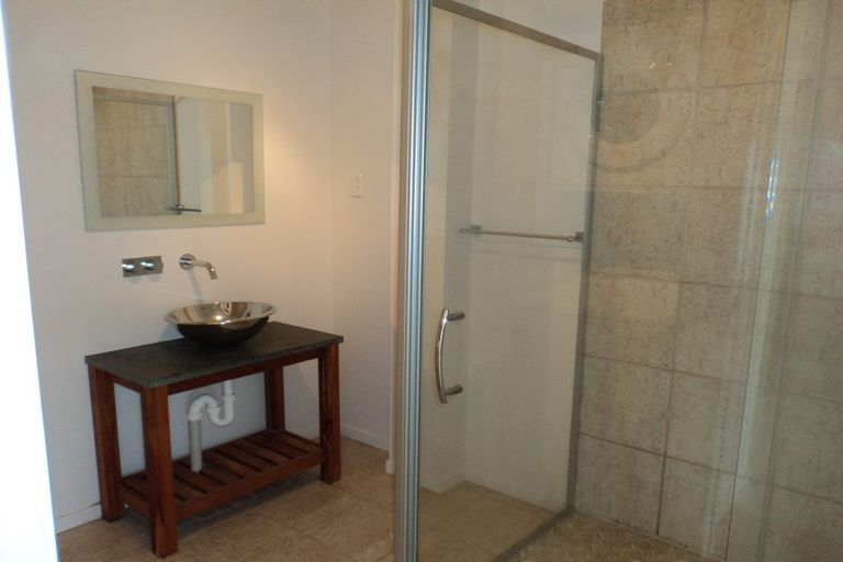 Photo of property in 25 Maxwelton Drive, Mairangi Bay, Auckland, 0630