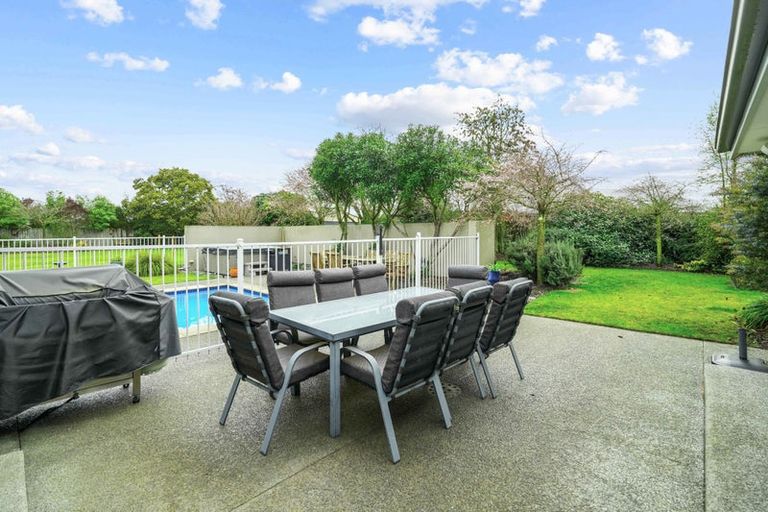 Photo of property in 12 Heaphy Court, Rolleston, 7614