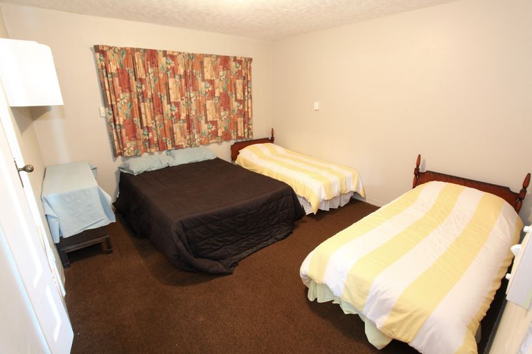 Photo of property in 5 John Street, Raglan, 3225