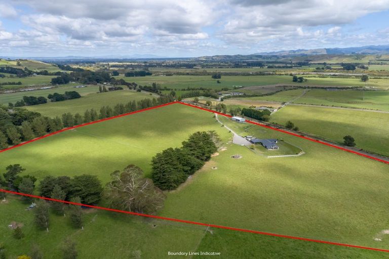 Photo of property in 398 Opaki Kaiparoro Road, Kopuaranga, Masterton, 5882