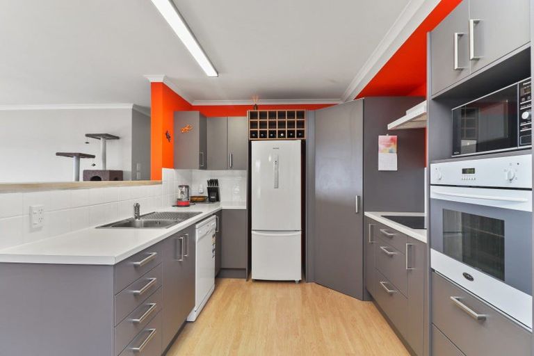 Photo of property in 18a Okoroire Street, Tirau, 3410