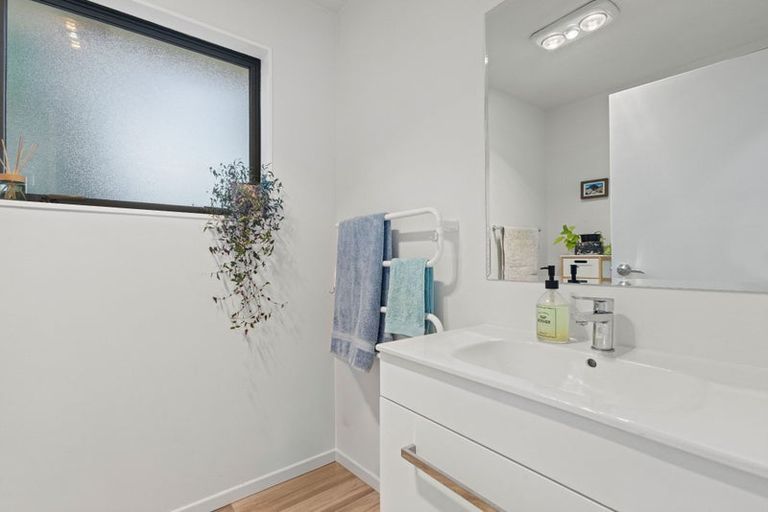 Photo of property in 95 Rowley Avenue, Hoon Hay, Christchurch, 8025