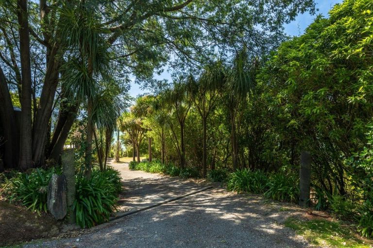 Photo of property in 579 Queen Charlotte Drive, Havelock, 7281