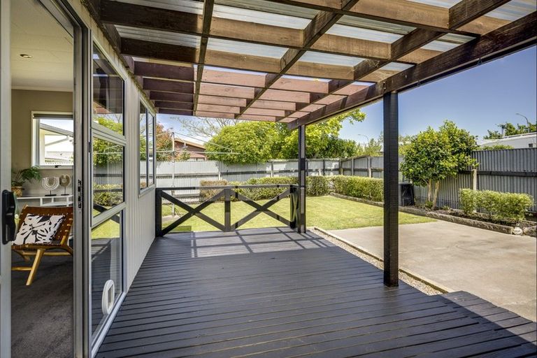 Photo of property in 12 Essex Street, Tamatea, Napier, 4112