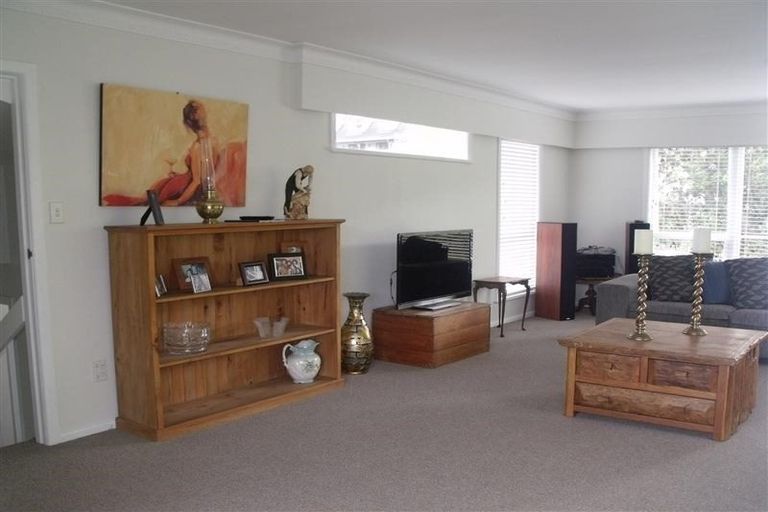 Photo of property in 2 Lovat Street, Havelock North, 4130