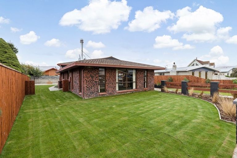 Photo of property in 18 Arnott Street, Alexandra, 9320