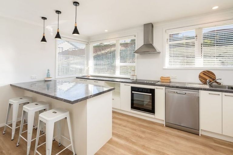 Photo of property in 23 Hanlon Street, Halfway Bush, Dunedin, 9010