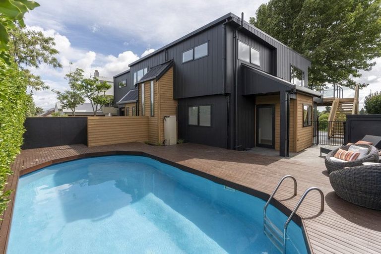 Photo of property in 94 Beerescourt Road, Beerescourt, Hamilton, 3200