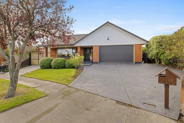Photo of property in 10 Fuchsia Place, Halswell, Christchurch, 8025