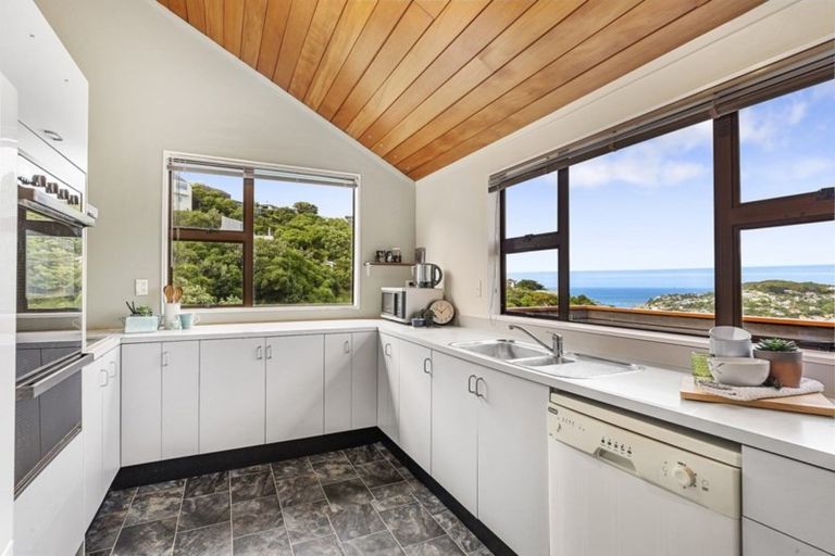 Photo of property in 83 Volga Street, Island Bay, Wellington, 6023