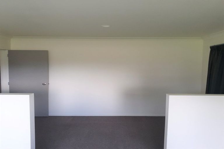 Photo of property in 16 Karioitahi Road, Waiuku, 2123