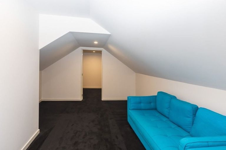 Photo of property in 17 Aston Drive, Waimairi Beach, Christchurch, 8083