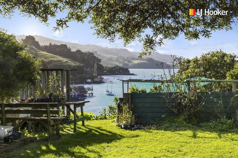 Photo of property in 2 Harbour Terrace, Careys Bay, Port Chalmers, 9023