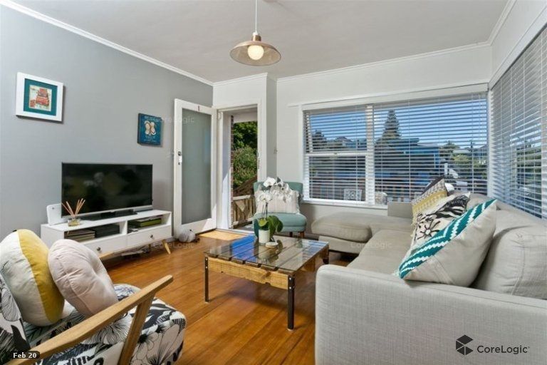 Photo of property in 1/16a Belmont Terrace, Milford, Auckland, 0620