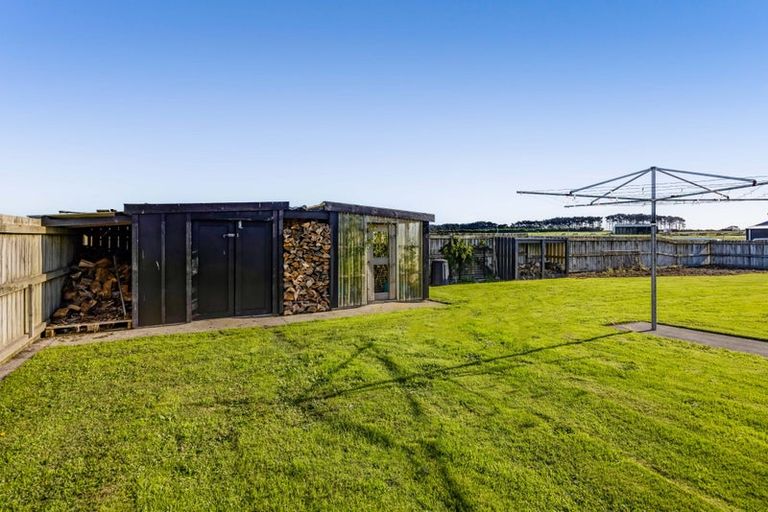 Photo of property in 20 Larlin Drive, Hawera, 4675