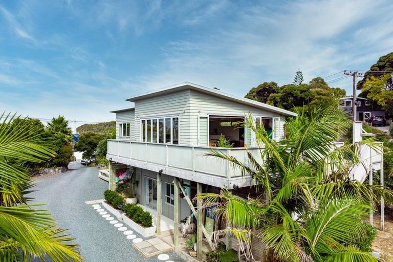 Photo of property in 21 Moir Point Road, Mangawhai Heads, Mangawhai, 0505