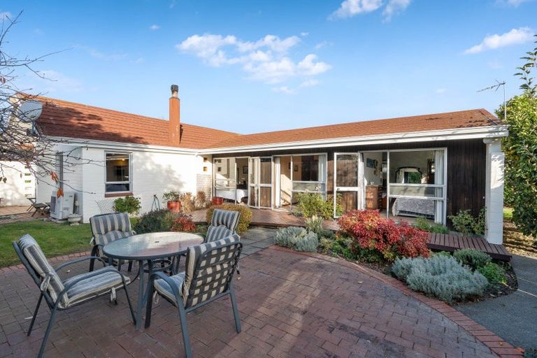 Photo of property in 8 Miller Place, Masterton, 5810