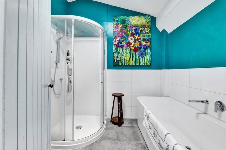 Photo of property in 20 Domett Street, Waitara, 4320