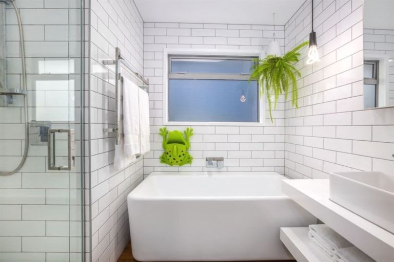 Photo of property in 27 Ayton Drive, Whitby, Porirua, 5024