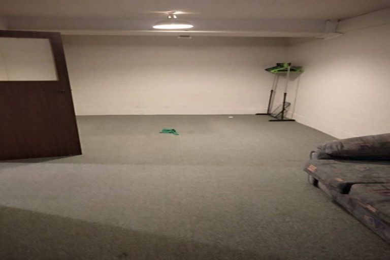 Photo of property in 36 Regent Street, West End, Timaru, 7910