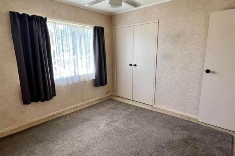 Photo of property in 11a Christmas Road, Manurewa, Auckland, 2102