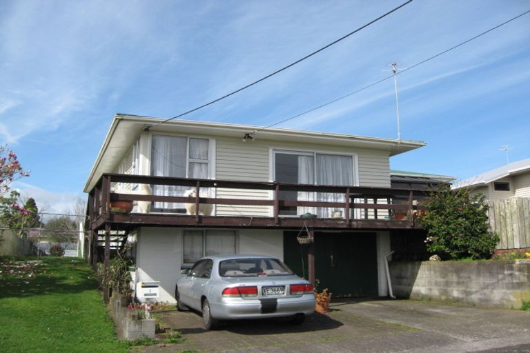 Photo of property in 3 Jenkins Place, Waitara, 4320