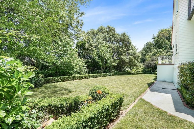 Photo of property in 301 River Road, Claudelands, Hamilton, 3214