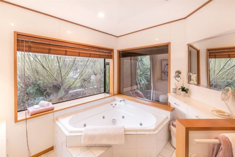 Photo of property in 73 Corfe Street, Ilam, Christchurch, 8041