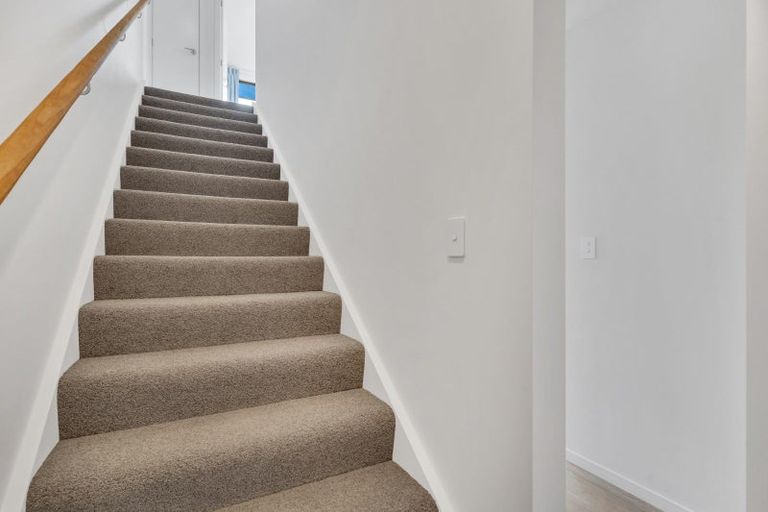 Photo of property in 5/20 Ballinger Place, Carterton, 5713