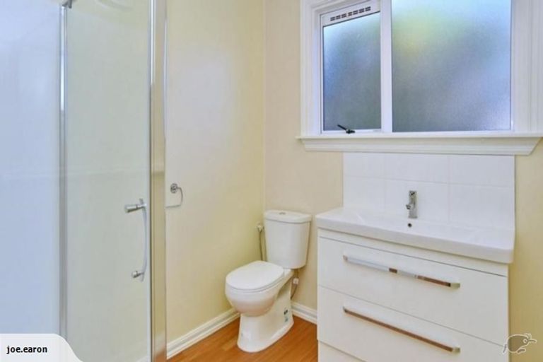 Photo of property in 213 Main North Road, Redwood, Christchurch, 8051