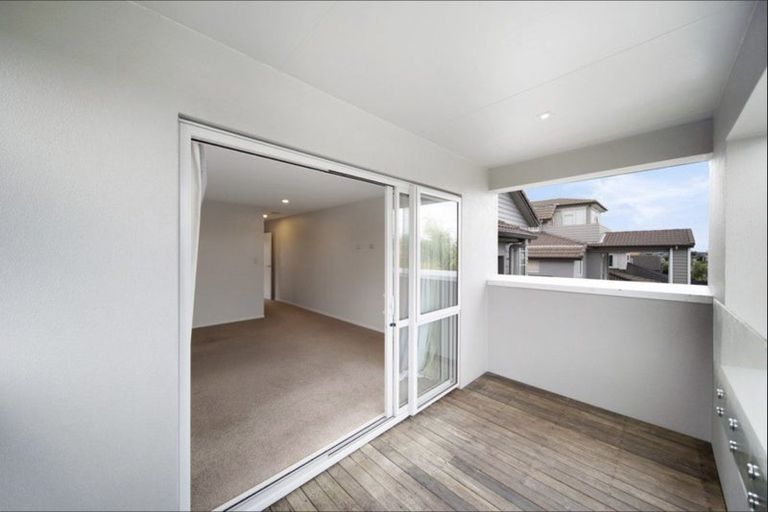 Photo of property in 44 Toscana Drive, Karaka, Papakura, 2113