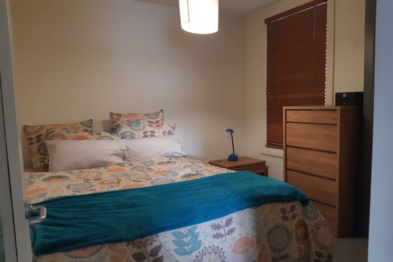 Photo of property in Columbia Apartments, 19/32 Cuba Street, Te Aro, Wellington, 6011