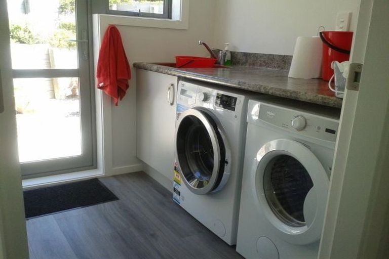 Photo of property in 3 Wangapeka Way, Aotea, Porirua, 5024