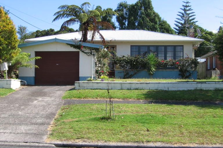 Photo of property in 1/65 Parker Avenue, New Lynn, Auckland, 0600